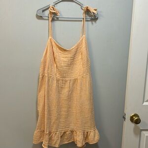 Checkered orange cami dress from Old Navy - Size 2X. Adjustable tie straps.